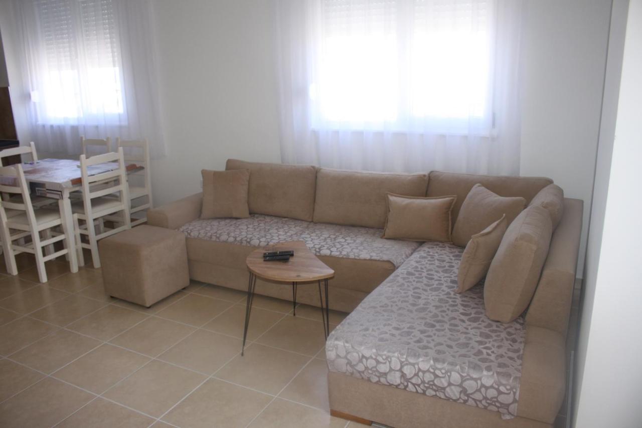 Everest Apartments Shëngjin المظهر الخارجي الصورة