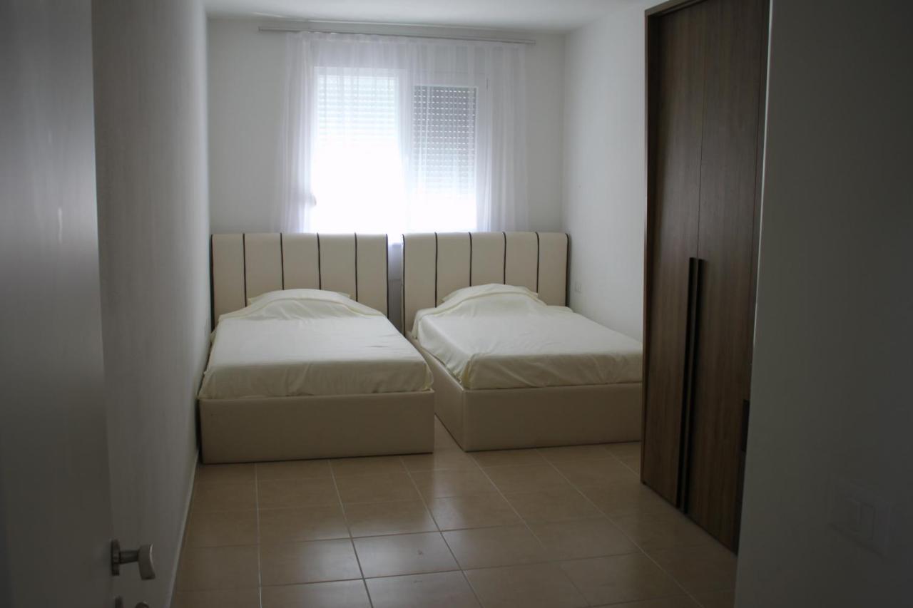 Everest Apartments Shëngjin المظهر الخارجي الصورة