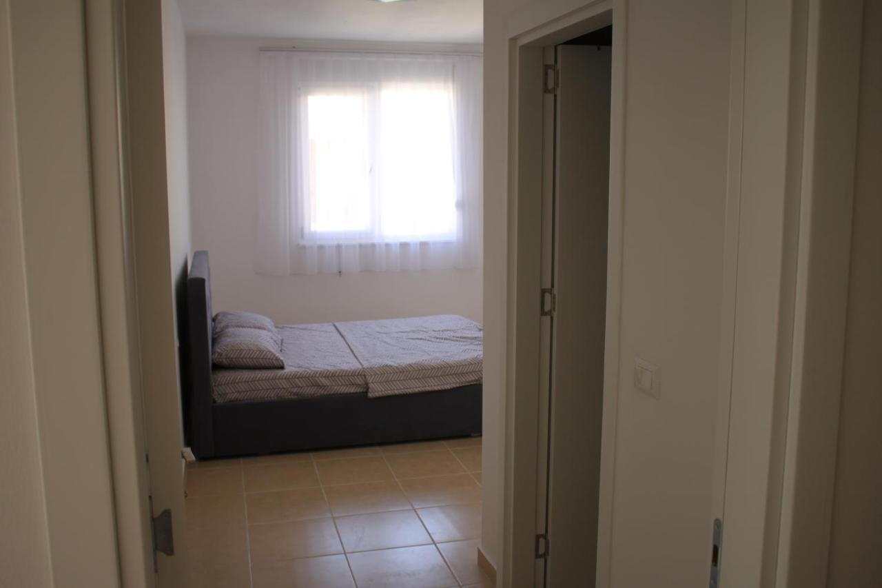 Everest Apartments Shëngjin المظهر الخارجي الصورة